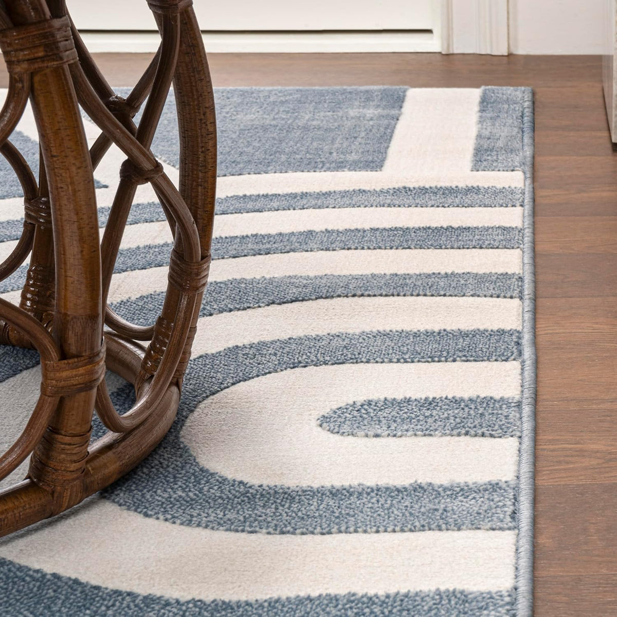 Sun Two-Tone High-Low Indoor Area Rug 4X6 Blue/White, Aelius Midcentury Scandinavian Abstract for Living Room, Bedroom, Kitchen, Easy-Cleaning, Pet-Friendly, Non-Shedding SND101C-4