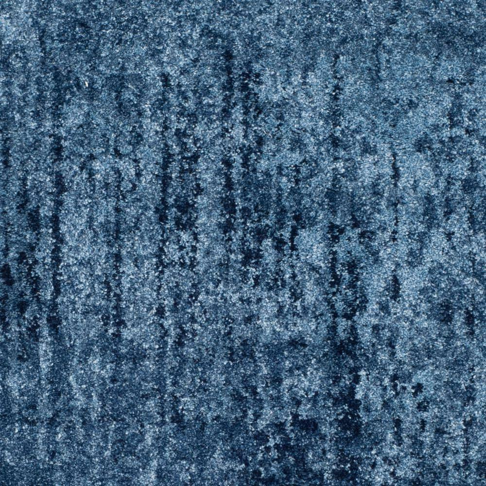 Retro Light Blue/Blue 2 Ft. X 7 Ft. Distressed Floral Runner Rug