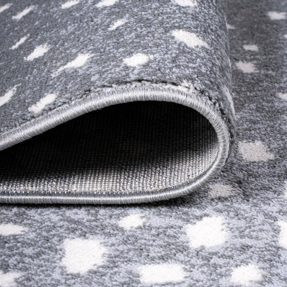 Antelope Gray/Cream 4 Ft. X 6 Ft. Modern Animal Print Area Rug