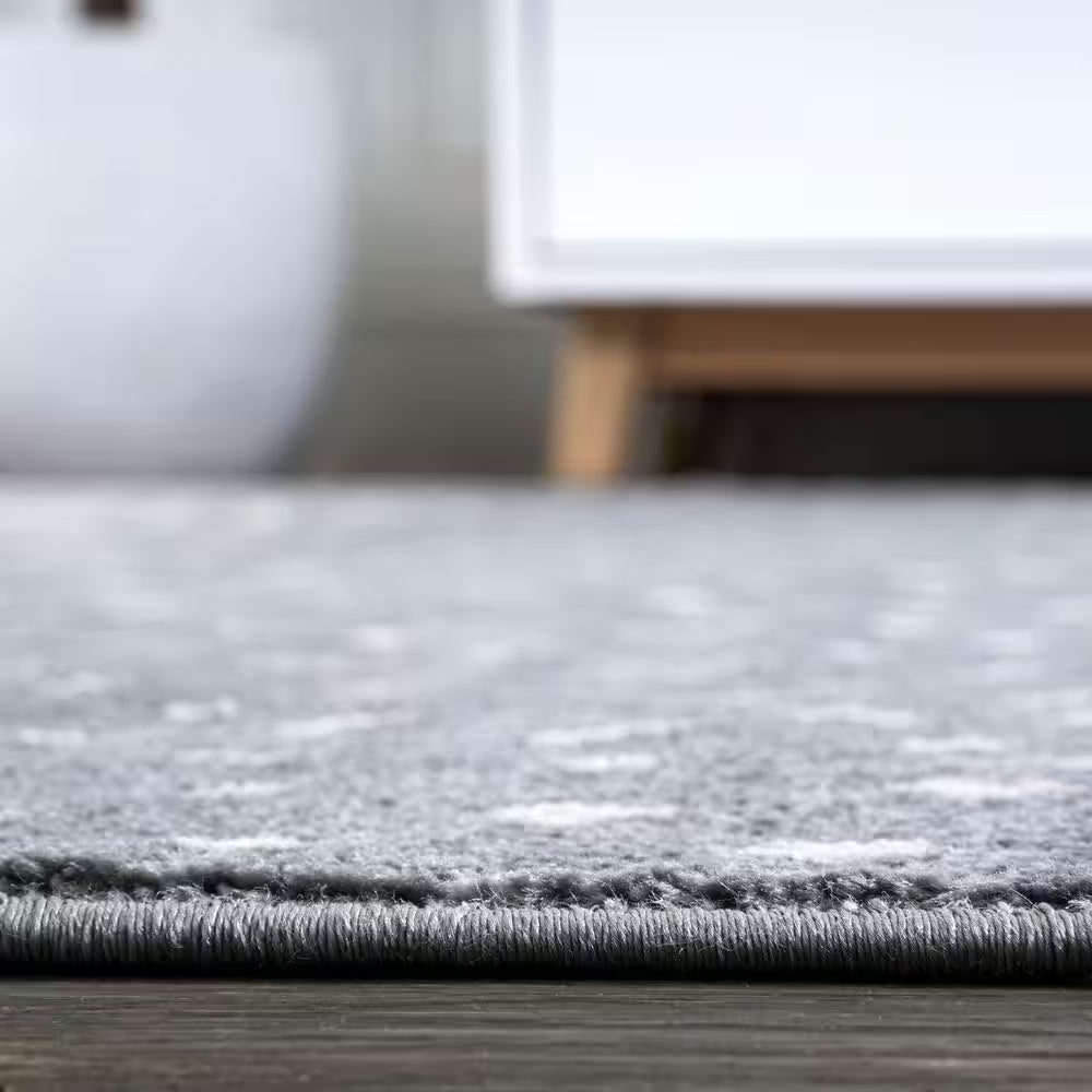 Antelope Gray/Cream 4 Ft. X 6 Ft. Modern Animal Print Area Rug