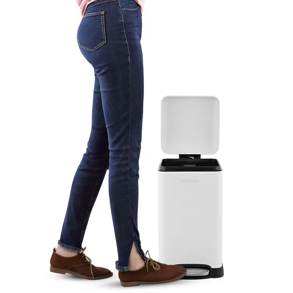 Betty Retro Mini 3.2 Gal. White Step-Open Trash Can