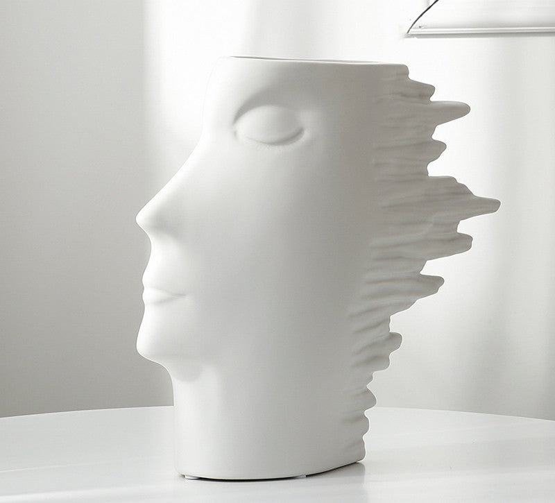 Sophisticated Modern Sculpture Décor for Office and Home
